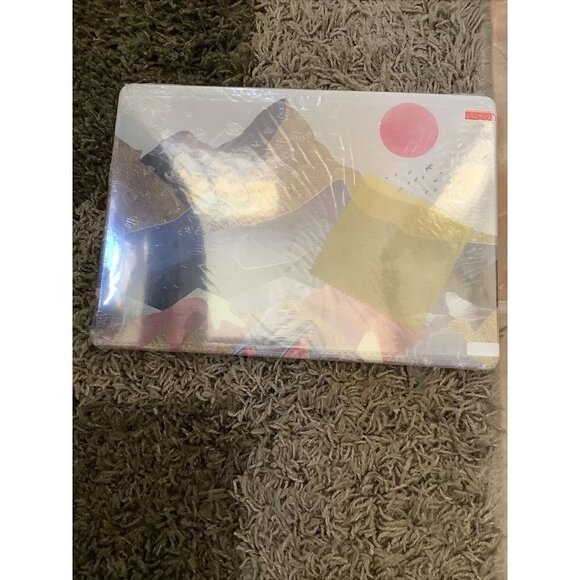 Macbook Pro 14.2 A2442 Landscape Pattern Case and Keyboard Cover New - Picture 3 of 3